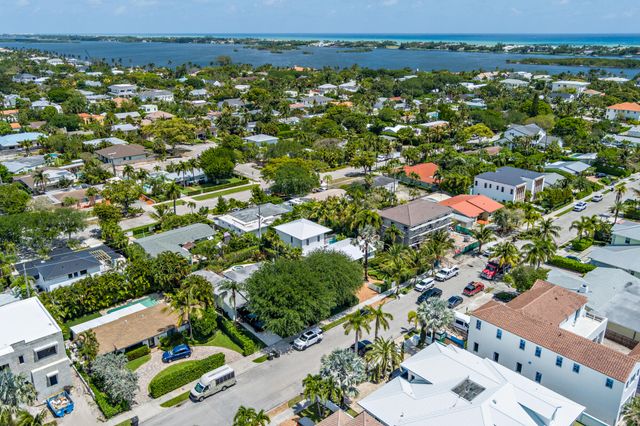203 Arlington Road, West Palm Beach, FL 33405