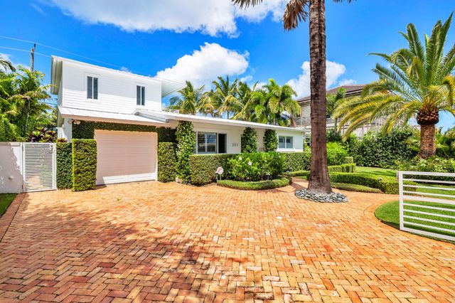 203 Arlington Road, West Palm Beach, FL 33405