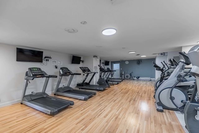 3600 N Lake Shore Drive 907, Chicago, IL 60613