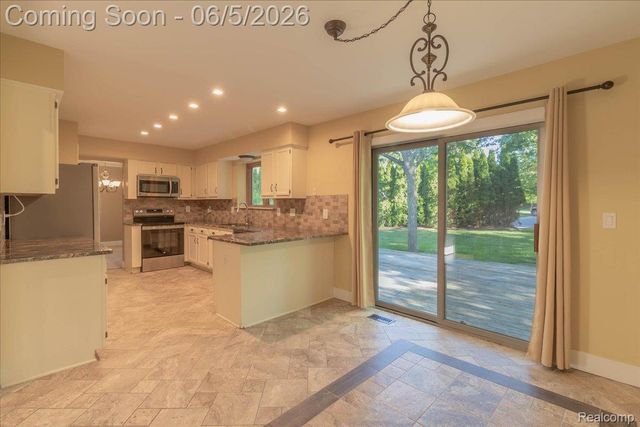 5736 Shannon Lane, Independence Charter Township, MI 48348