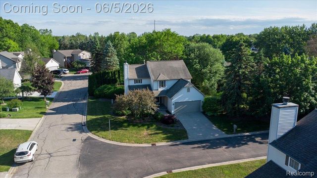 5736 Shannon Lane, Independence Charter Township, MI 48348