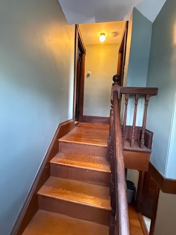 24 Rawson Rd, Quincy, MA 02170