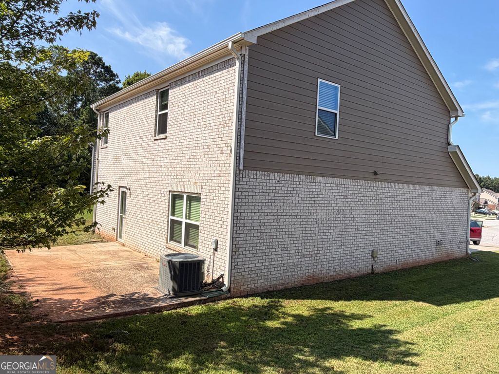 136 Al Jennah Boulevard, Locust Grove, GA 30248 — photo 2