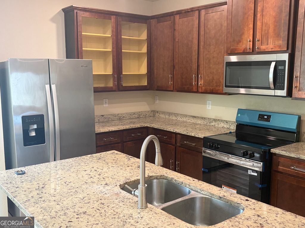 136 Al Jennah Boulevard, Locust Grove, GA 30248 — photo 3