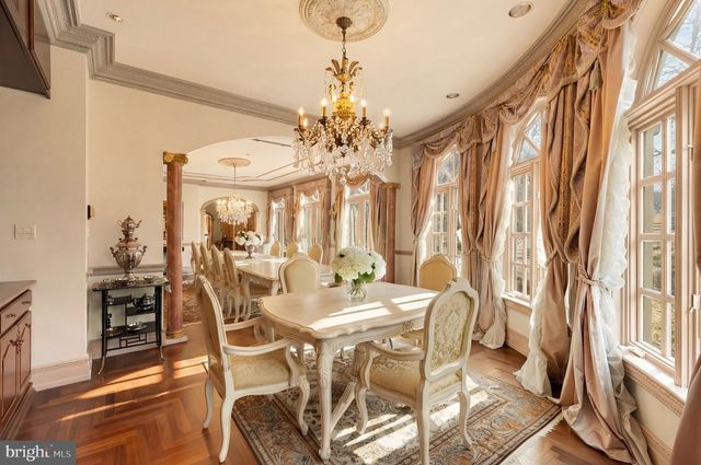 651 MINE RIDGE RD, Great Falls, VA 22066