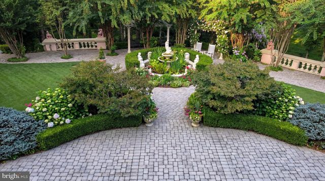 651 MINE RIDGE RD, Great Falls, VA 22066