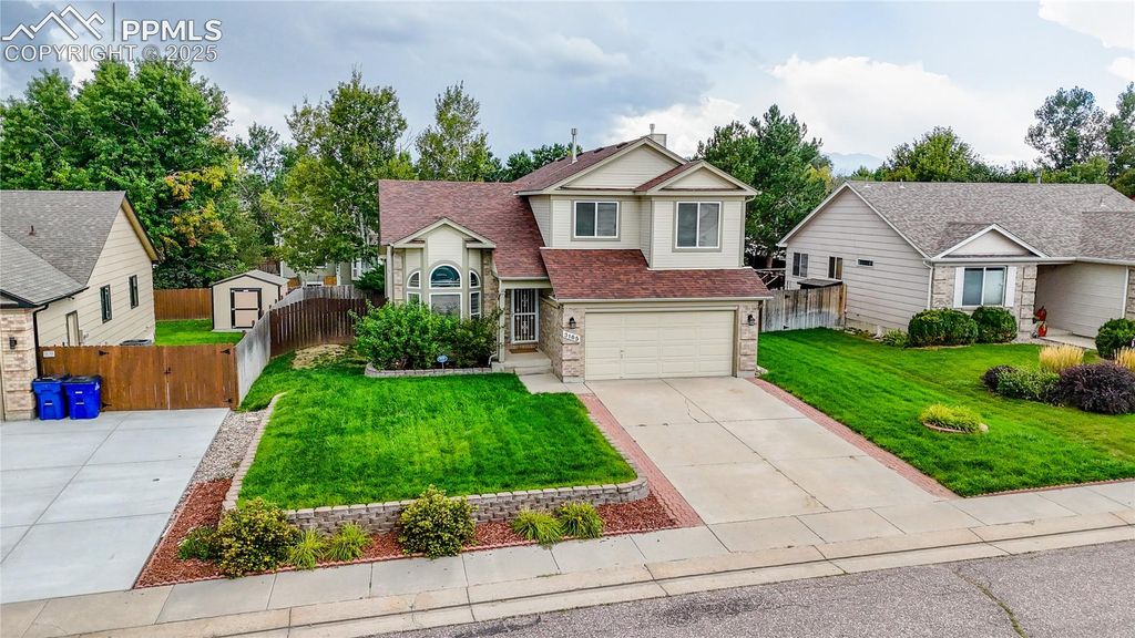 3165 Frazier Lane, Colorado Springs, CO 80922 — exterior