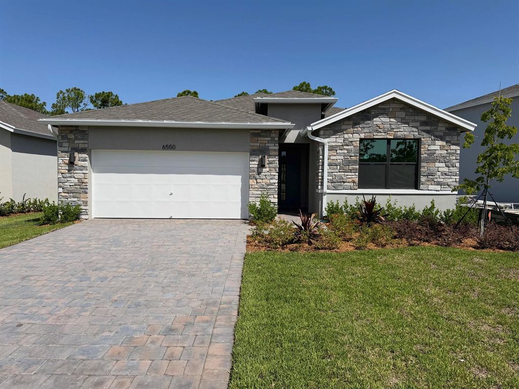 6550 SE Park Trace Drive, Stuart, FL 34997