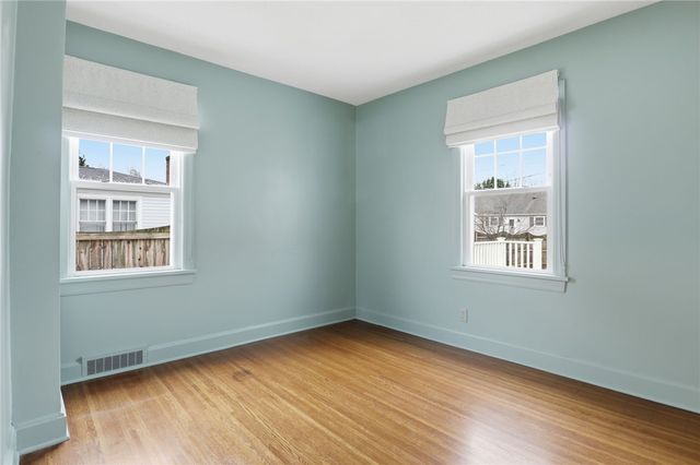 647 Bonesteel Street, Greece, NY 14616