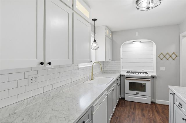 647 Bonesteel Street, Greece, NY 14616