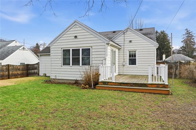 647 Bonesteel Street, Greece, NY 14616