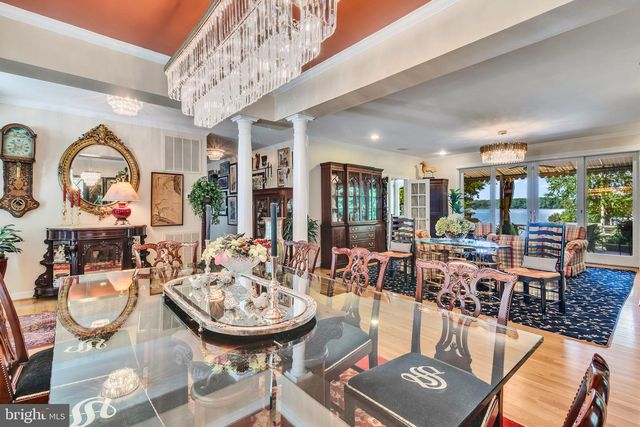 100 FERRY POINT RD, Burgess, VA 22432