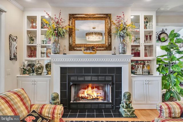 100 FERRY POINT RD, Burgess, VA 22432