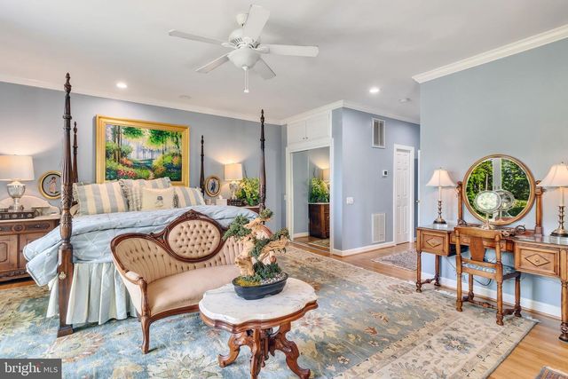 100 FERRY POINT RD, Burgess, VA 22432