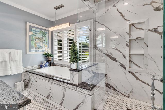 100 FERRY POINT RD, Burgess, VA 22432