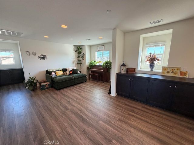 34762 Kingsnake, Murrieta, CA 92563