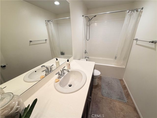 34762 Kingsnake, Murrieta, CA 92563