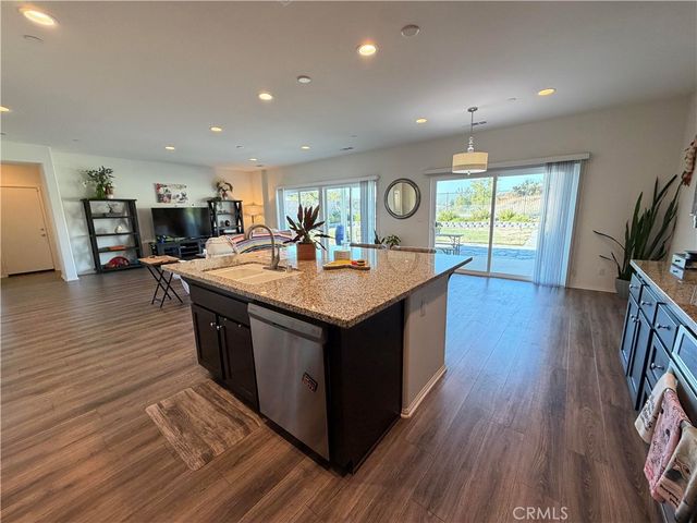 34762 Kingsnake, Murrieta, CA 92563