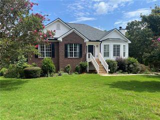 4715 Deer Crossing Court, Flowery Branch, GA 30542