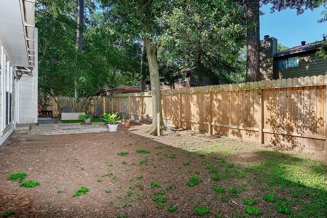 99 N Deerfoot Circle, The Woodlands, TX 77380