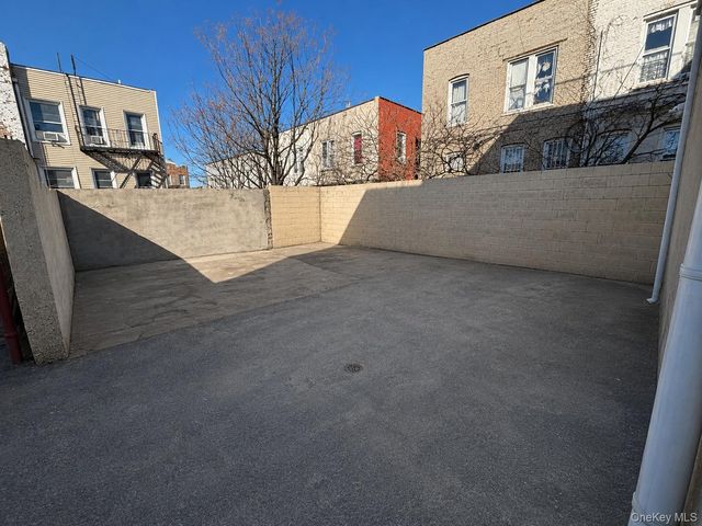1265 Elder Avenue, Bronx, NY 10472
