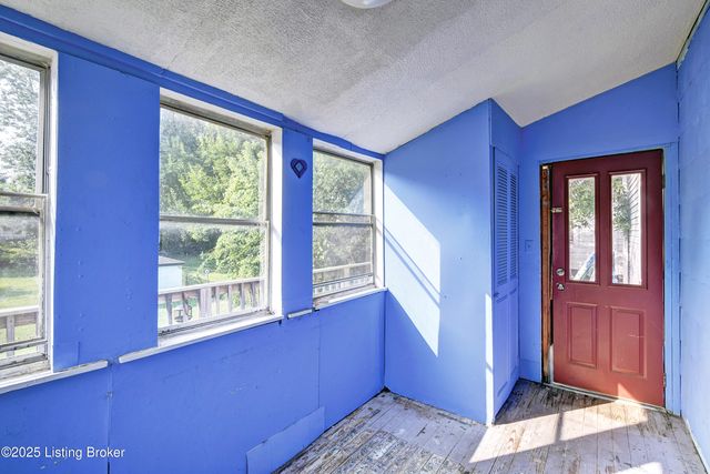 1540 McKay Ave, Louisville, KY 40213