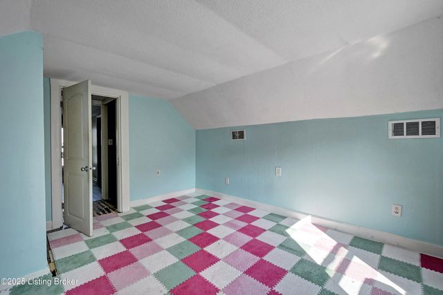 1540 McKay Ave, Louisville, KY 40213