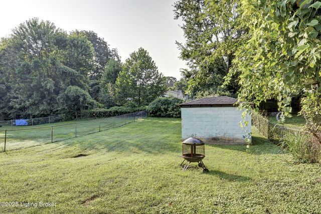 1540 McKay Ave, Louisville, KY 40213