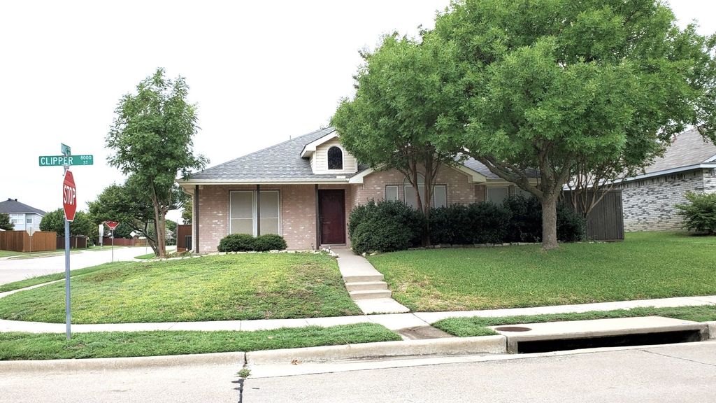 8017 Clipper Street, Frisco, TX 75035