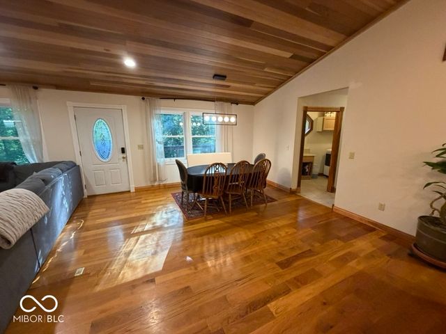 5820 E Robinson Road, Bloomington, IN 47408