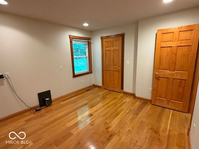 5820 E Robinson Road, Bloomington, IN 47408