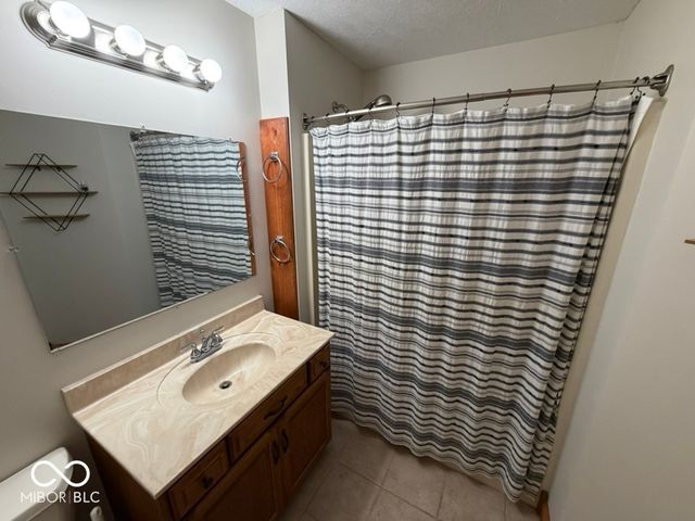 5820 E Robinson Road, Bloomington, IN 47408