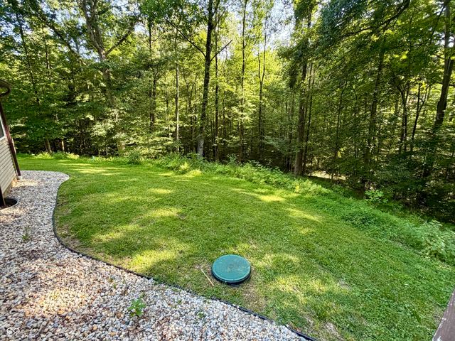 5820 E Robinson Road, Bloomington, IN 47408