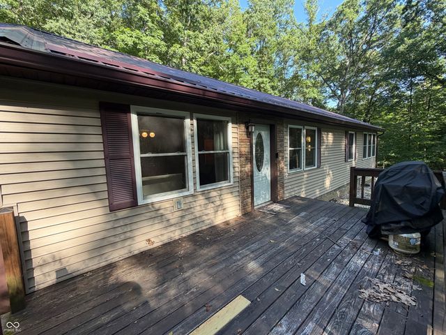 5820 E Robinson Road, Bloomington, IN 47408