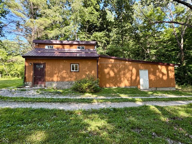 5820 E Robinson Road, Bloomington, IN 47408