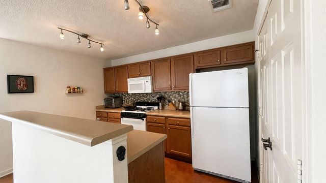 4510 Felicity LN, Austin, TX 78725