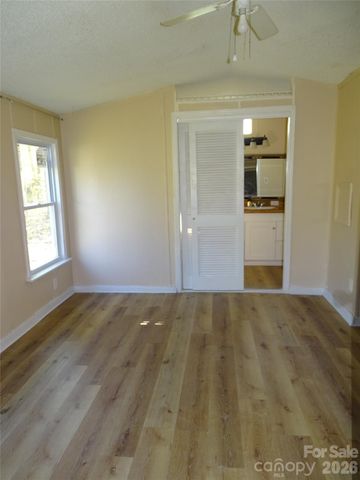 453 Riverview Lane, Lexington, NC 27292