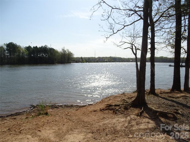 453 Riverview Lane, Lexington, NC 27292