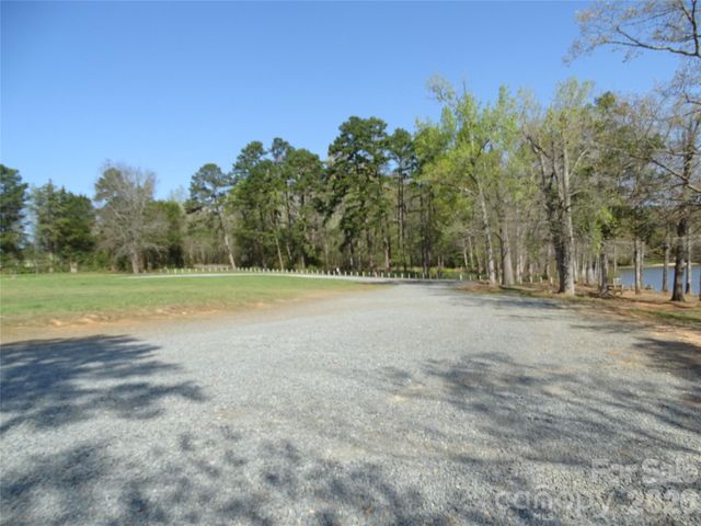 453 Riverview Lane, Lexington, NC 27292