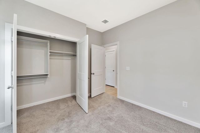 2235 S San Marino Cir, Andover, KS 67002