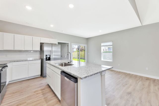 2235 S San Marino Cir, Andover, KS 67002