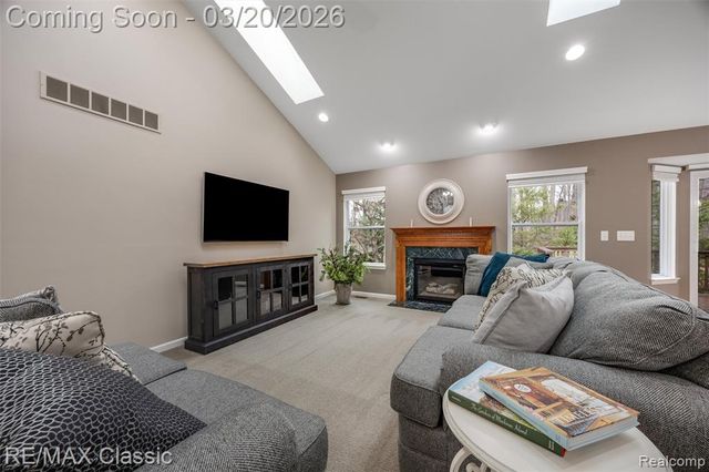 40548 Lenox Park Drive, Novi, MI 48377