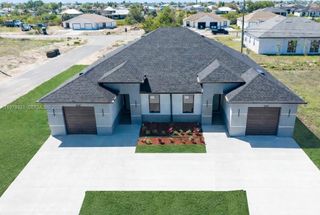 1315/1317 Diplomat Pkwy E, Cape Coral, FL 33909