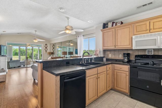 214 Landing Rd Apt I, North Myrtle Beach, SC 29582