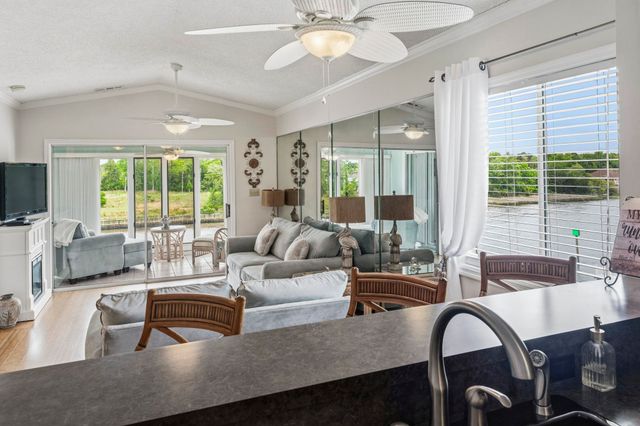 214 Landing Rd Apt I, North Myrtle Beach, SC 29582