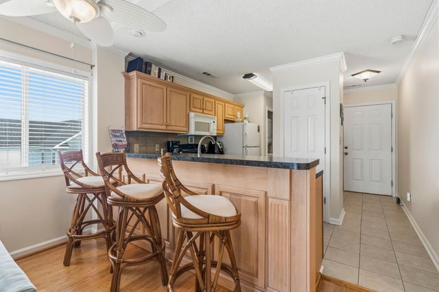 214 Landing Rd Apt I, North Myrtle Beach, SC 29582