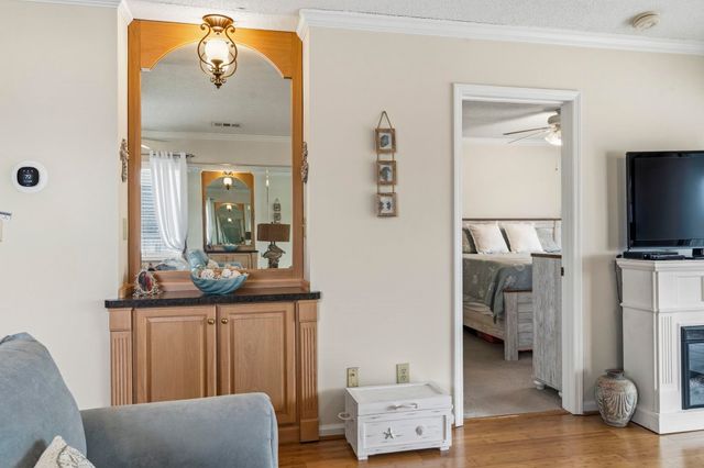 214 Landing Rd Apt I, North Myrtle Beach, SC 29582