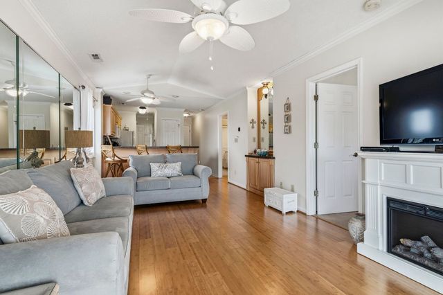 214 Landing Rd Apt I, North Myrtle Beach, SC 29582