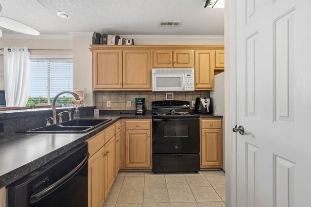 214 Landing Rd Apt I, North Myrtle Beach, SC 29582