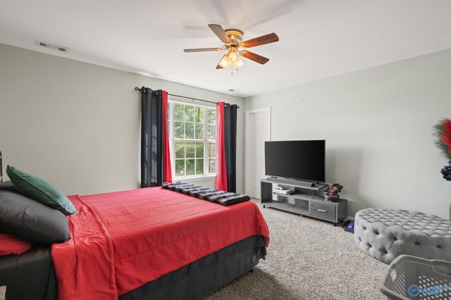 2410 Quail Ridge Lane SW, Huntsville, AL 35803